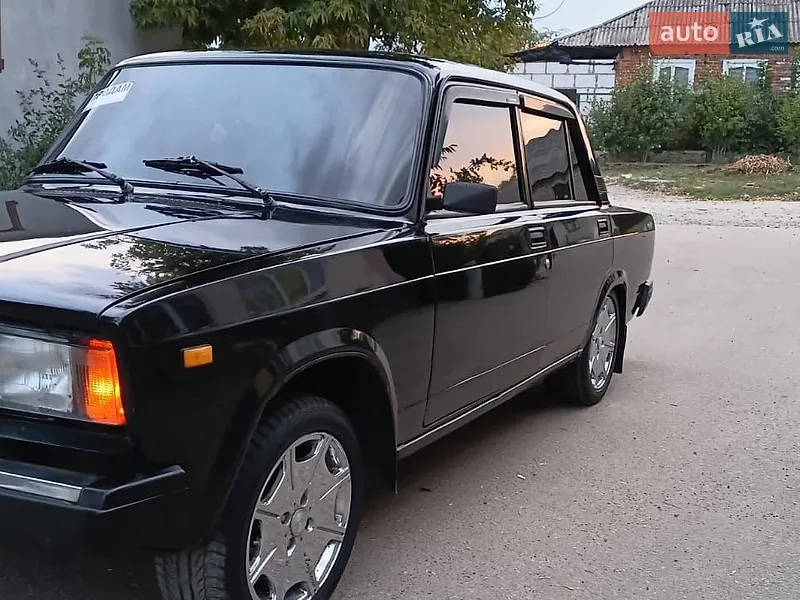 ВАЗ / Lada 2107