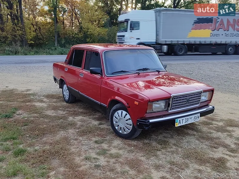 ВАЗ / Lada 2107