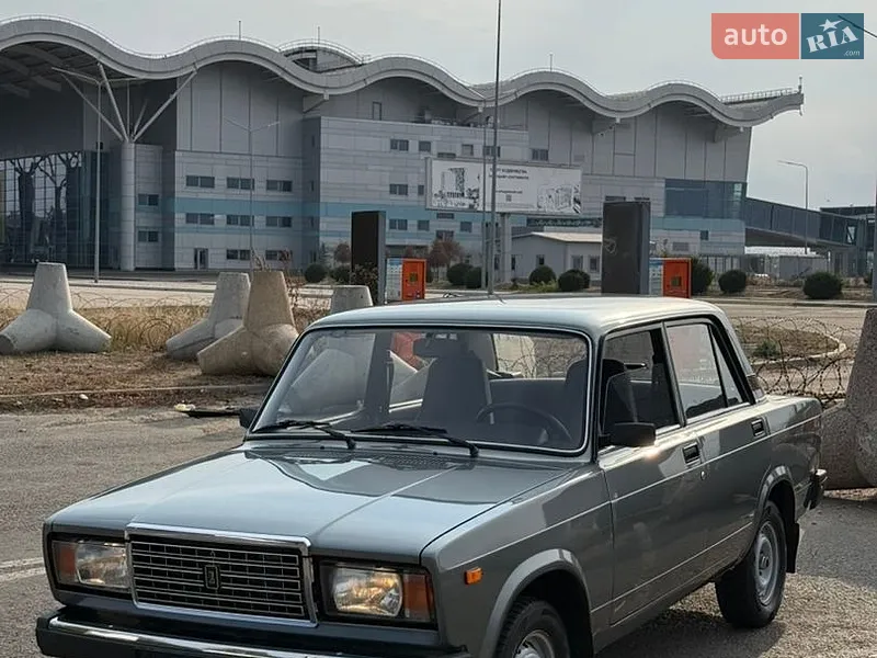 ВАЗ / Lada 2107