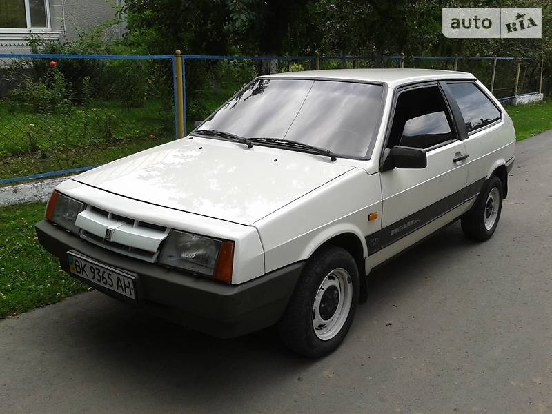 Купе ВАЗ / Lada 2108 1992 в Ровно