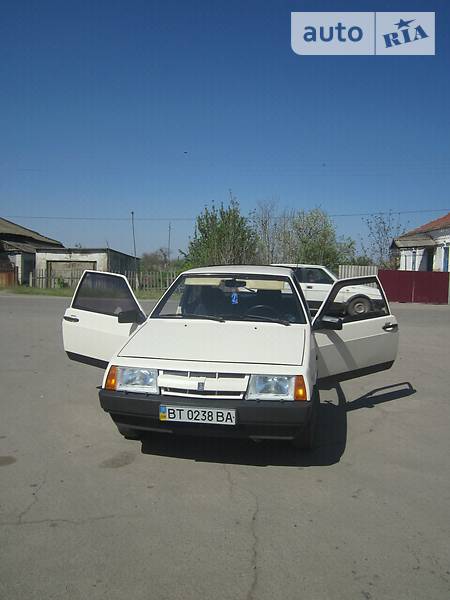 Другие легковые ВАЗ / Lada 2108 1991 в Херсоне