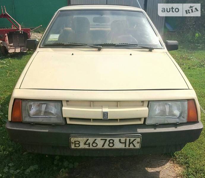 Хэтчбек ВАЗ / Lada 2108 1986 в Чернигове