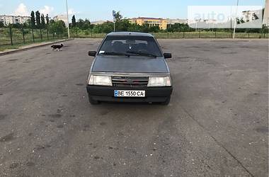 Купе ВАЗ / Lada 2108 1992 в Вознесенську