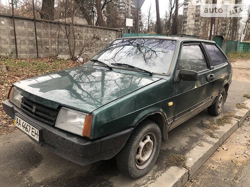 Хэтчбек ВАЗ / Lada 2108 1992 в Киеве