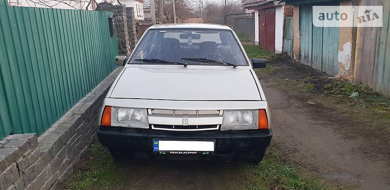 Хэтчбек ВАЗ / Lada 2108 1983 в Радомышле