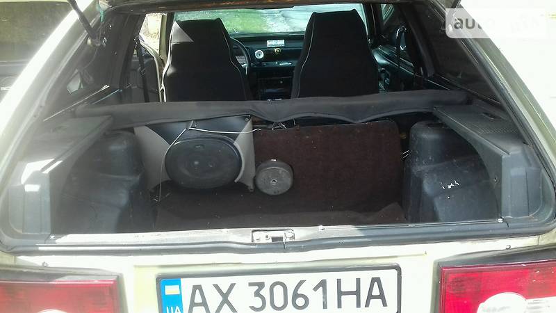 Хетчбек ВАЗ / Lada 2108 1987 в Краснокутську