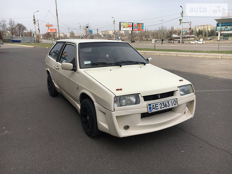 Хетчбек ВАЗ 2108 1988 в 