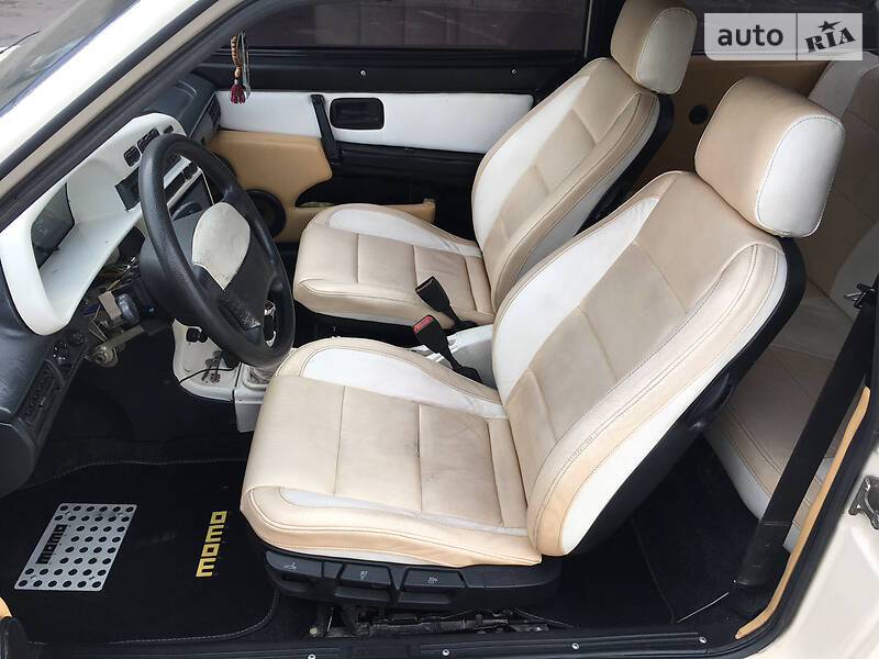 Хэтчбек ВАЗ / Lada 2108 1988 в Кривом Роге