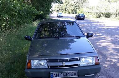 Седан ВАЗ / Lada 2108 1990 в Бердичеве