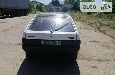 Хэтчбек ВАЗ / Lada 2108 1990 в Киеве