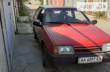 Хэтчбек ВАЗ / Lada 2108 1993 в Киеве
