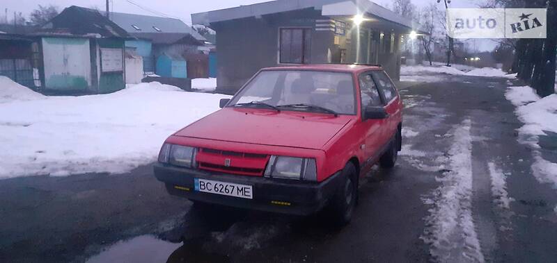 Хэтчбек ВАЗ / Lada 2108 1991 в Новом Роздоле