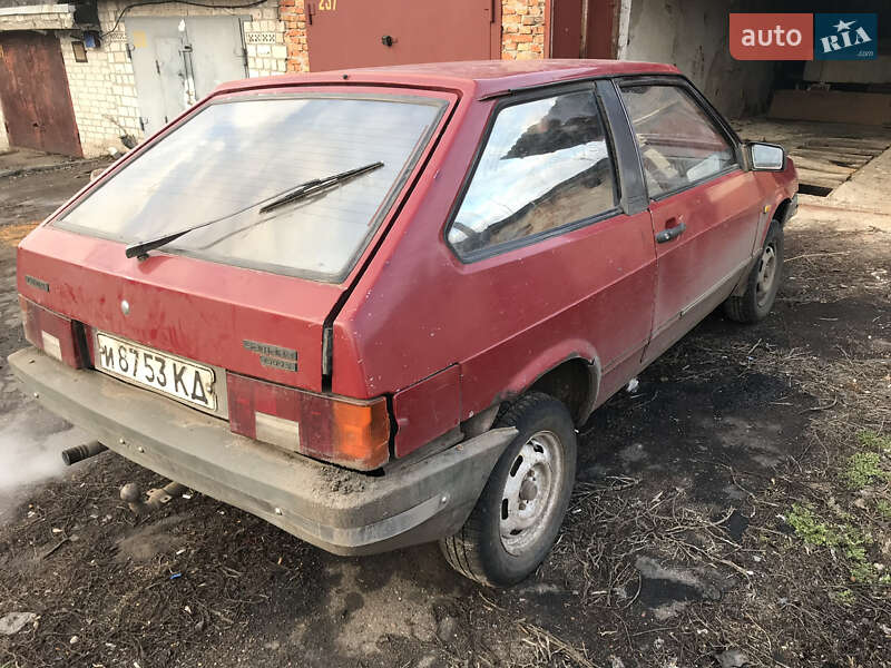 Хэтчбек ВАЗ / Lada 2108 1990 в Первомайске