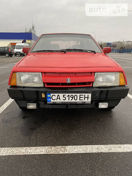 Хэтчбек ВАЗ 2108 1986 в 