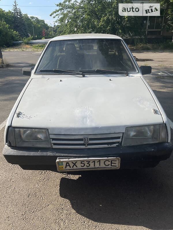 Хетчбек ВАЗ 2108 1992 в 