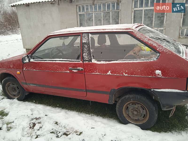 Хэтчбек ВАЗ / Lada 2108 1991 в Камне-Каширском