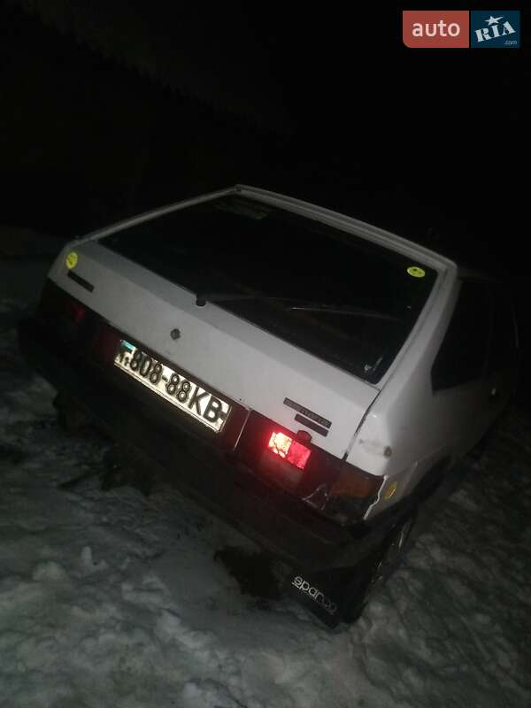 Хэтчбек ВАЗ / Lada 2108 1988 в Овруче