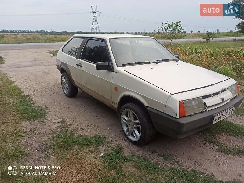 Хэтчбек ВАЗ / Lada 2108 1990 в Покрове