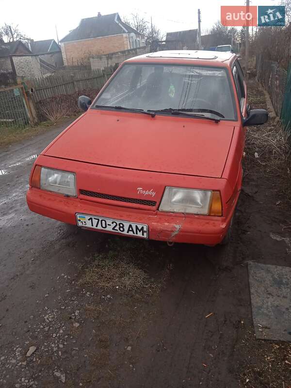 Хэтчбек ВАЗ 2108 1988 в 