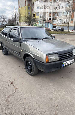 Хэтчбек ВАЗ / Lada 2108 1988 в Червонограде