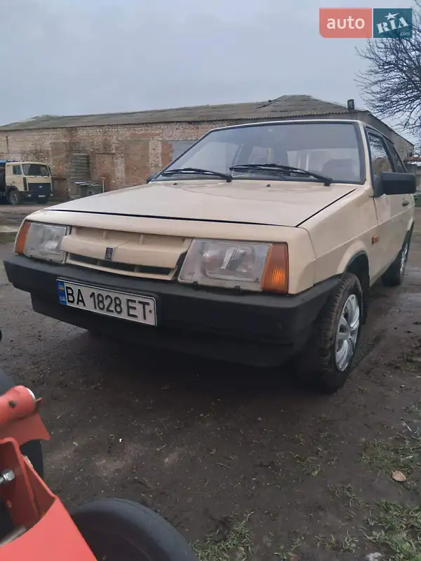 ВАЗ / Lada 2108