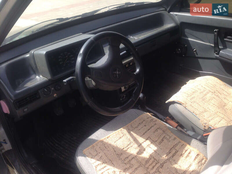 Хетчбек ВАЗ / Lada 2108 1990 в Косові