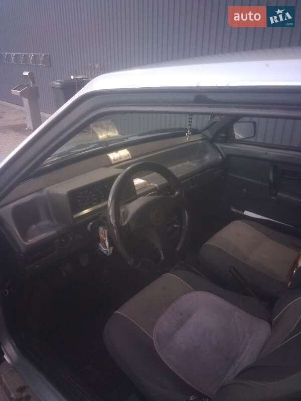 Хетчбек ВАЗ / Lada 2108 1998 в Кам'янець-Подільському фото 9 Хетчбек ВАЗ / Lada 2108 1998 в Кам'янець-Подільському