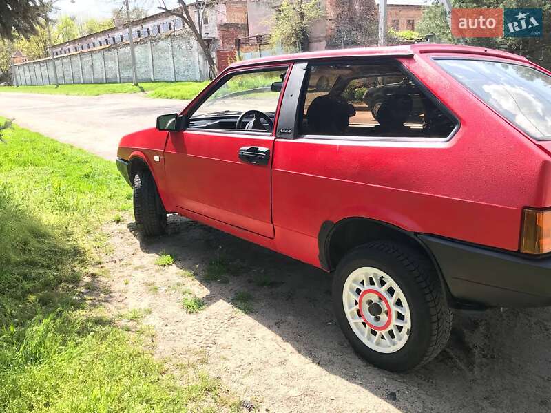 Хетчбек ВАЗ / Lada 2108 1990 в Запоріжжі