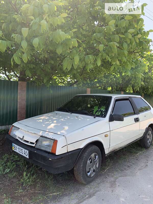 Хэтчбек ВАЗ 2108 1987 в 