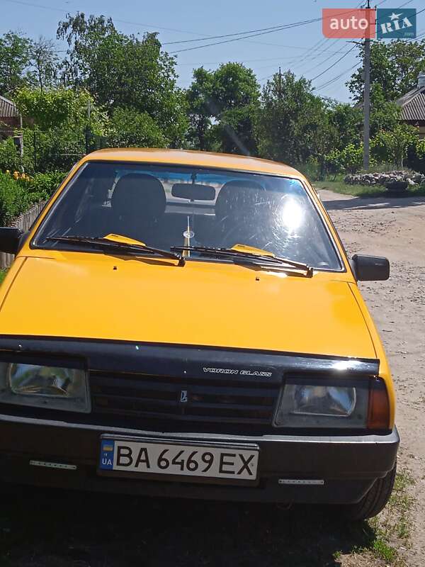 Хэтчбек ВАЗ / Lada 2108 1988 в Кропивницком фото 4 Хэтчбек ВАЗ / Lada 2108 1988 в Кропивницком