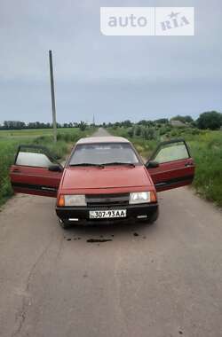 Хэтчбек ВАЗ / Lada 2108 1987 в Кривом Роге