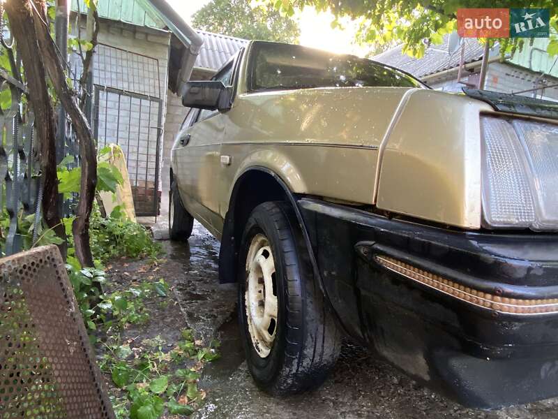 Хэтчбек ВАЗ / Lada 2108 1987 в Покрове фото 6 Хэтчбек ВАЗ / Lada 2108 1987 в Покрове