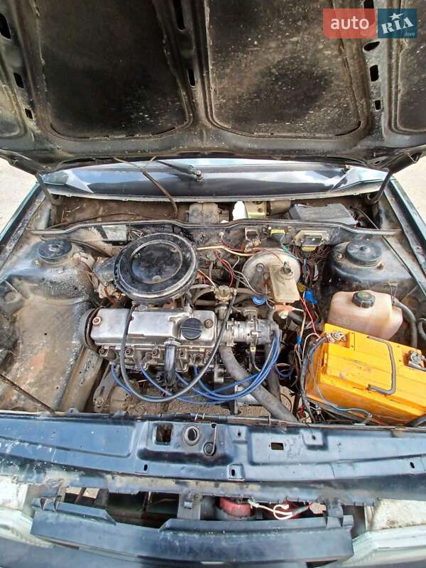 Хэтчбек ВАЗ / Lada 2108 1988 в Николаеве