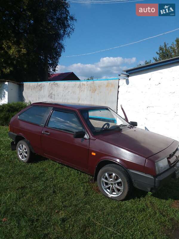 Хэтчбек ВАЗ / Lada 2108 1988 в Ромнах