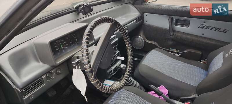 Хетчбек ВАЗ / Lada 2108 1991 в Харкові