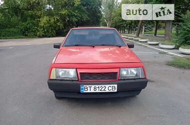 Хэтчбек ВАЗ 2108 1989 в 