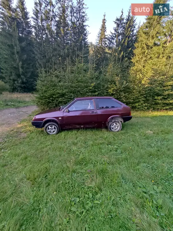 Хэтчбек ВАЗ 2108 1992 в 