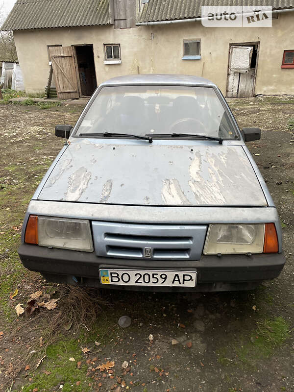 Хэтчбек ВАЗ / Lada 2108 1992 в Козове