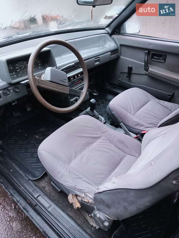 Хэтчбек ВАЗ / Lada 2108 1992 в Литине