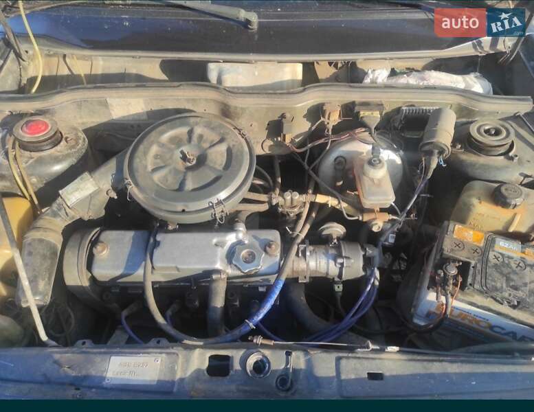 Хэтчбек ВАЗ / Lada 2108 1992 в Запорожье