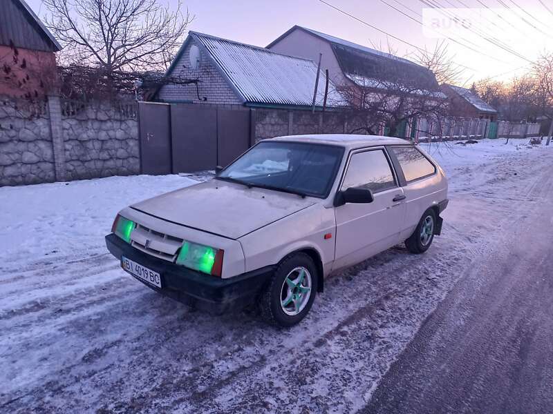 Хэтчбек ВАЗ / Lada 2108 1989 в Краснограде