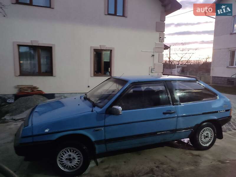 Хэтчбек ВАЗ / Lada 2108 1989 в Моршине
