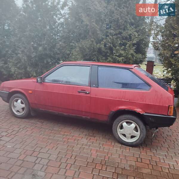 Хэтчбек ВАЗ / Lada 2108 1992 в Мукачево