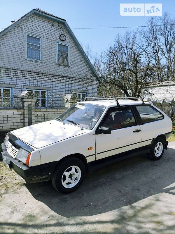 Хэтчбек ВАЗ / Lada 2108 1987 в Светловодске
