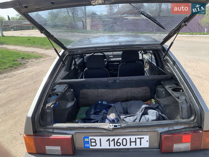 Хэтчбек ВАЗ / Lada 2108 1993 в Миргороде