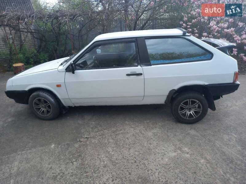Хэтчбек ВАЗ / Lada 2108 1994 в Андрушевке
