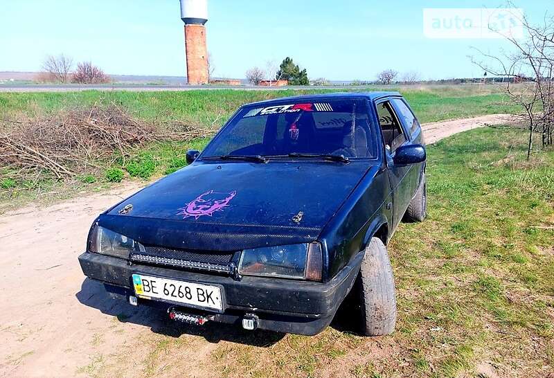 Хэтчбек ВАЗ / Lada 2108 1988 в Николаеве