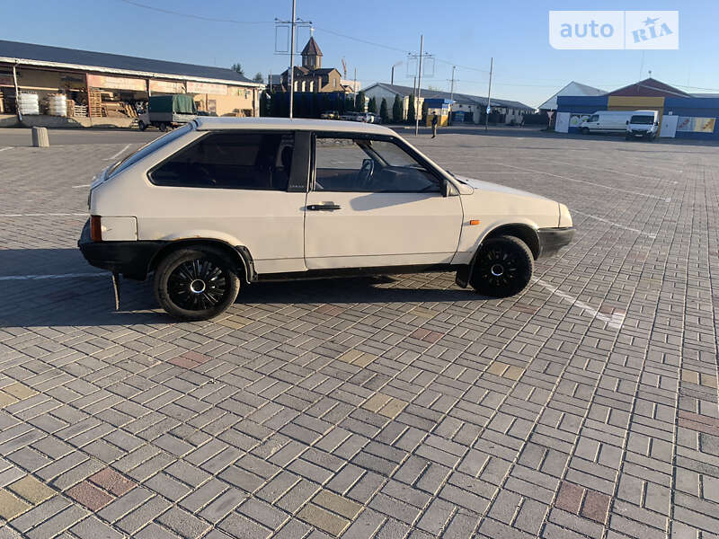 Хэтчбек ВАЗ / Lada 2108 1986 в Житомире