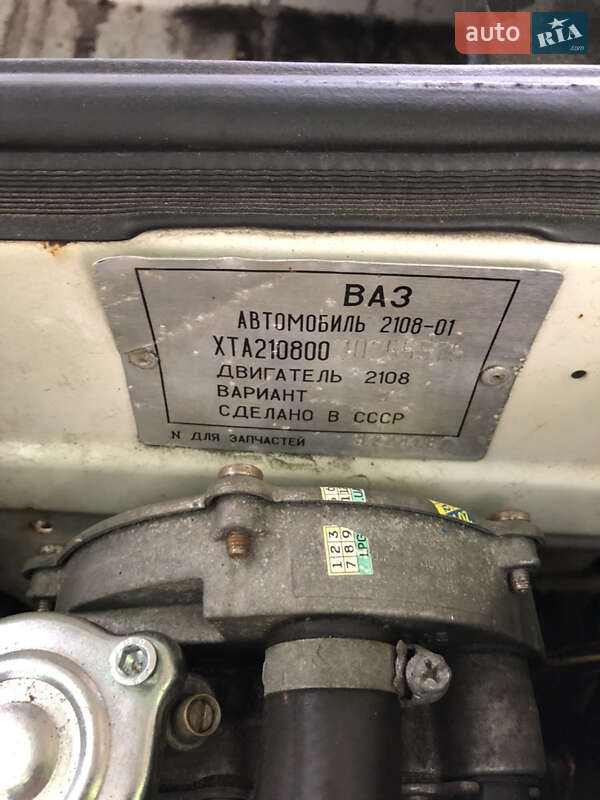 Хэтчбек ВАЗ / Lada 2108 1987 в Киеве