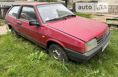 Хэтчбек ВАЗ / Lada 2108 1987 в Самборе